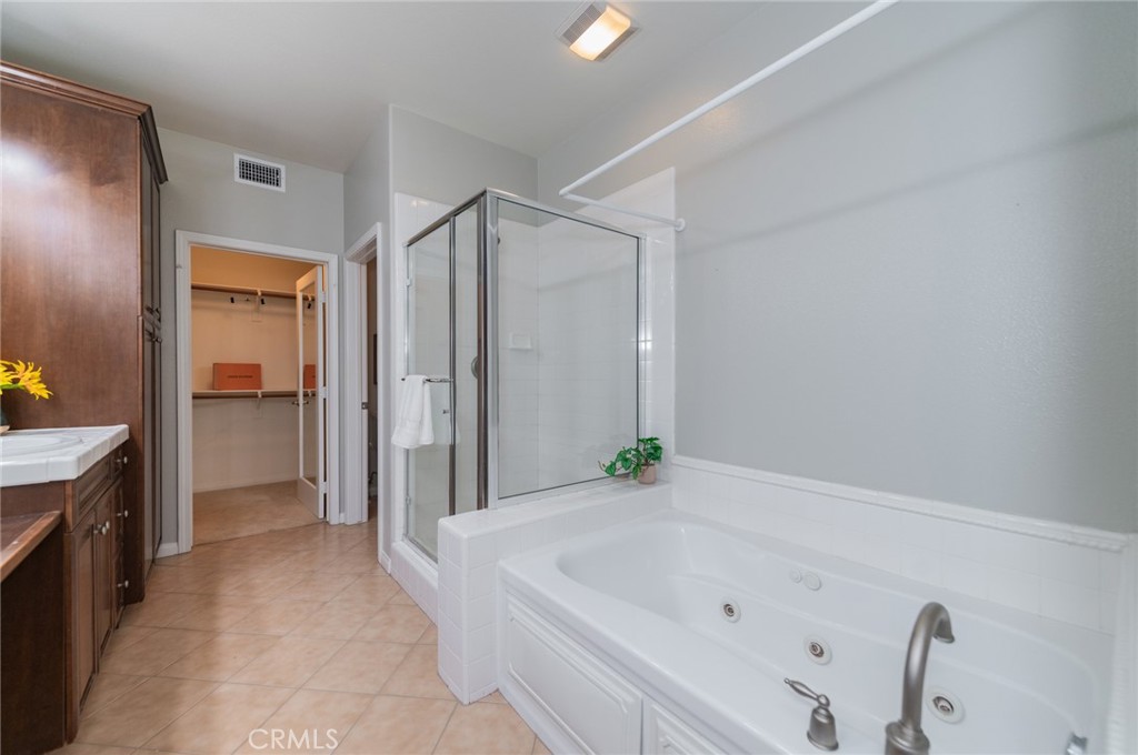 MLS #OC25271026 image #7