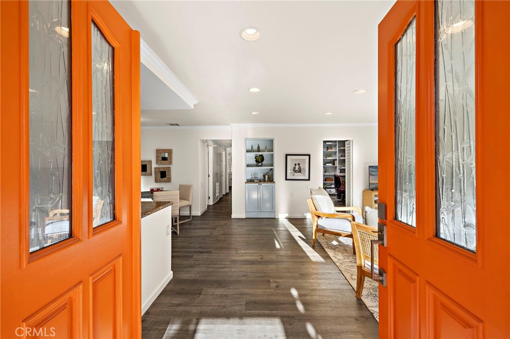 MLS #OC25271051 image #16