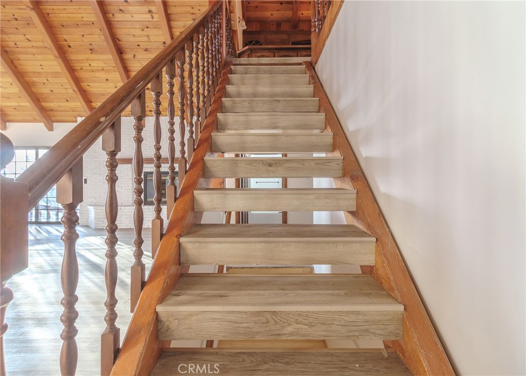 MLS #OC25271078 image #8