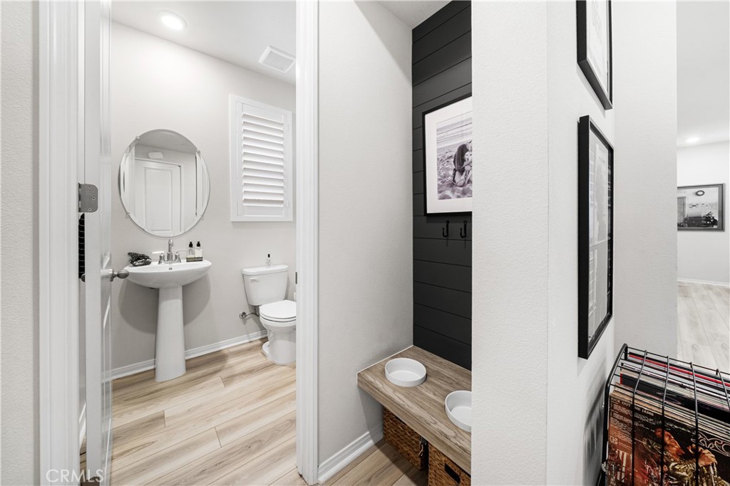 MLS #OC25271087 image #15