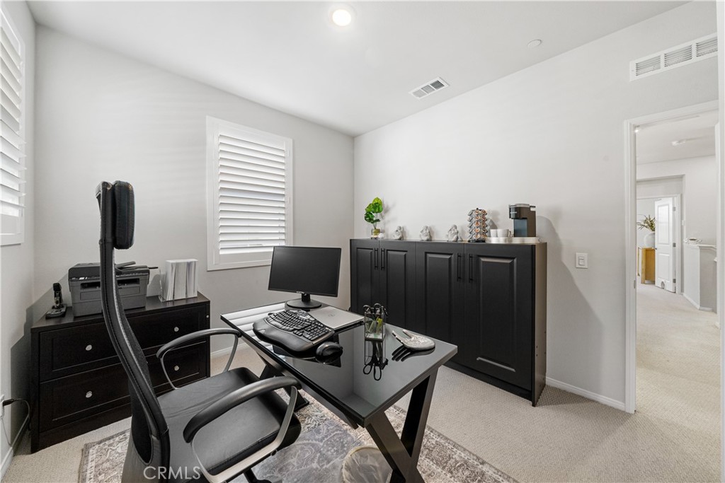 MLS #OC25271087 image #26