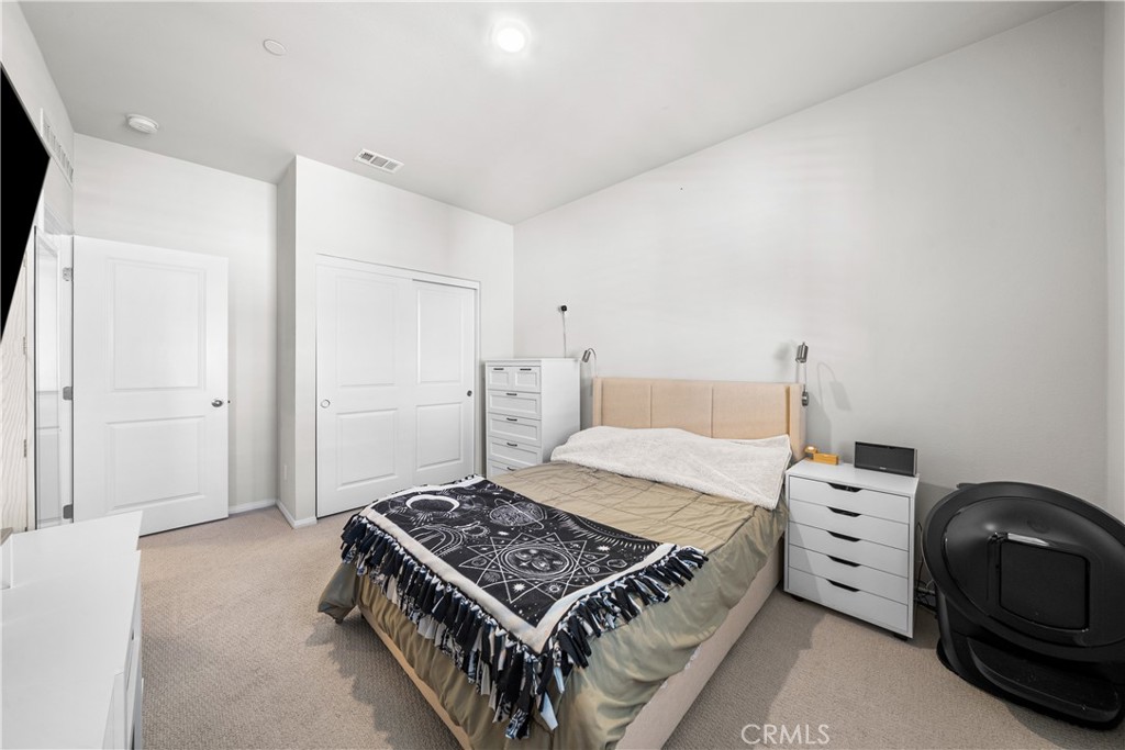 MLS #OC25271087 image #28