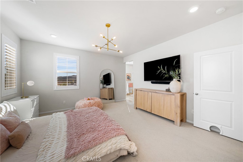 MLS #OC25271087 image #30