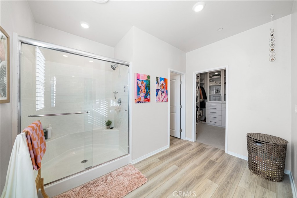 MLS #OC25271087 image #35