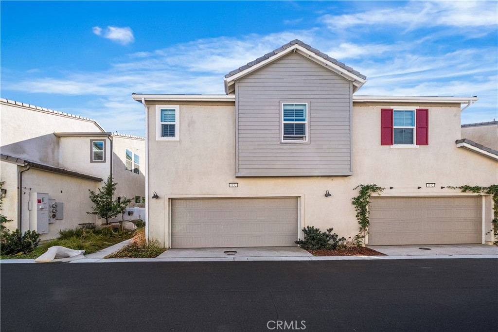 MLS #OC25271087 image #37