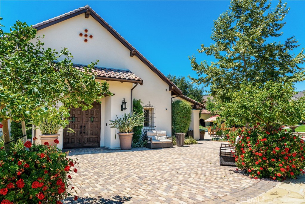 MLS #OC25271087 image #38