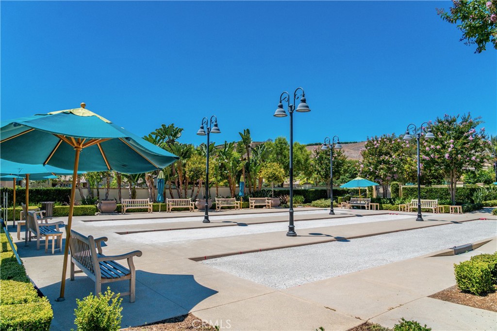 MLS #OC25271087 image #40