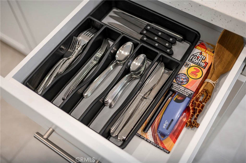 MLS #OC25271092 image #34