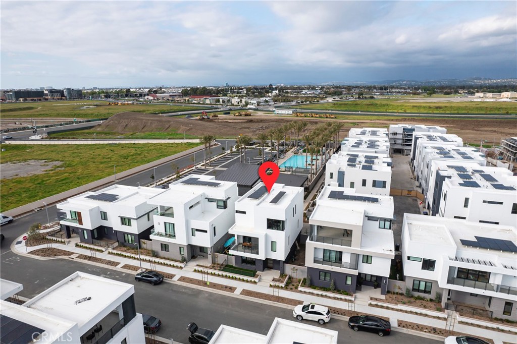 MLS #OC25271092 image #4