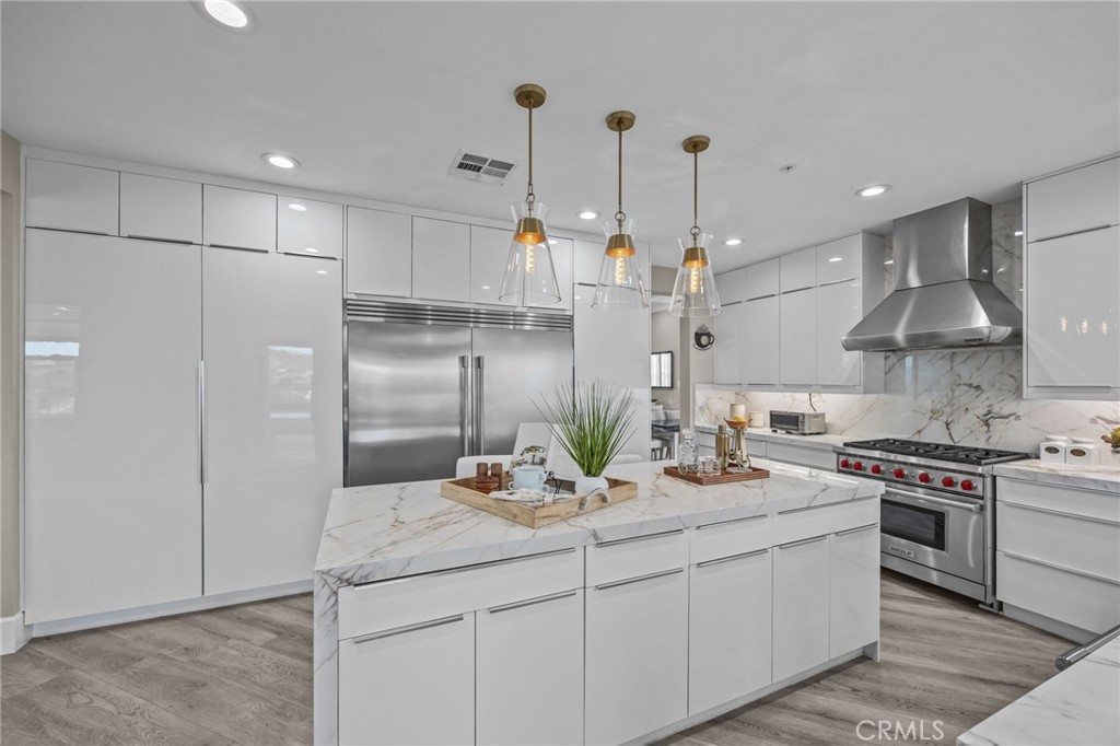 MLS #OC25271112 image #17