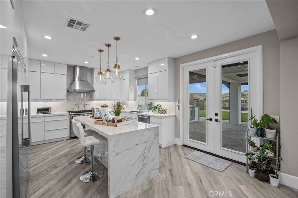 MLS #OC25271112 image #22