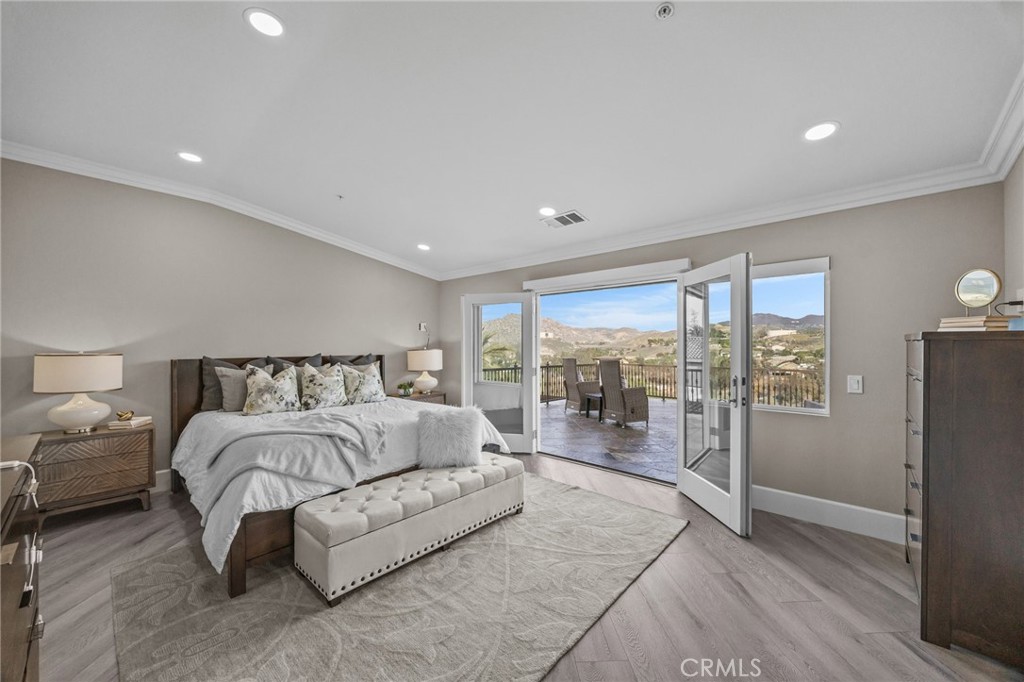 MLS #OC25271112 image #31