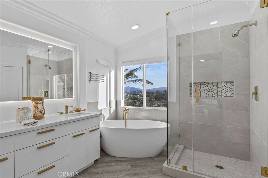 MLS #OC25271112 image #35