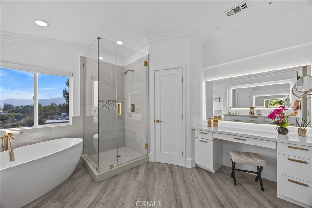 MLS #OC25271112 image #36