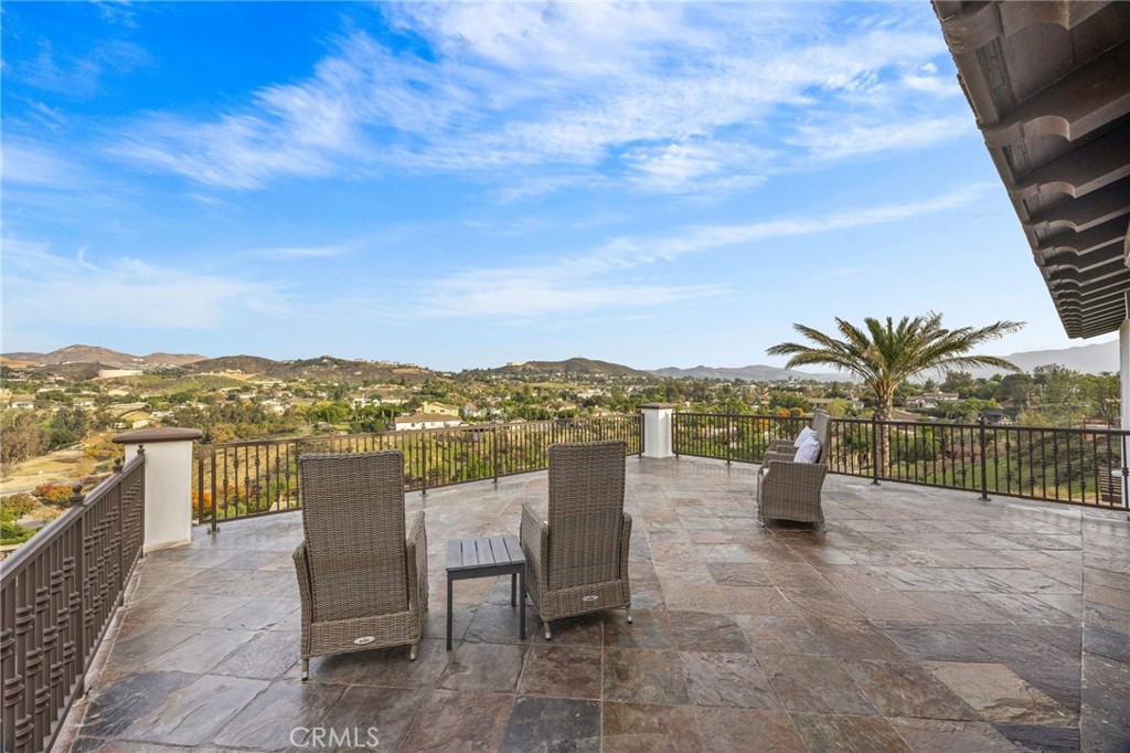 MLS #OC25271112 image #37