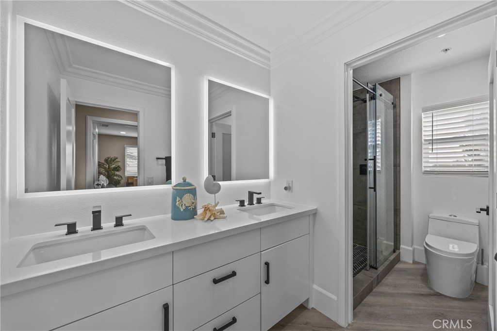 MLS #OC25271112 image #43