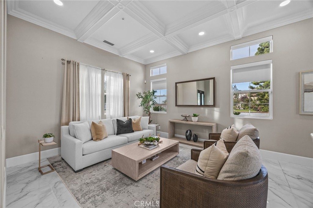 MLS #OC25271112 image #5