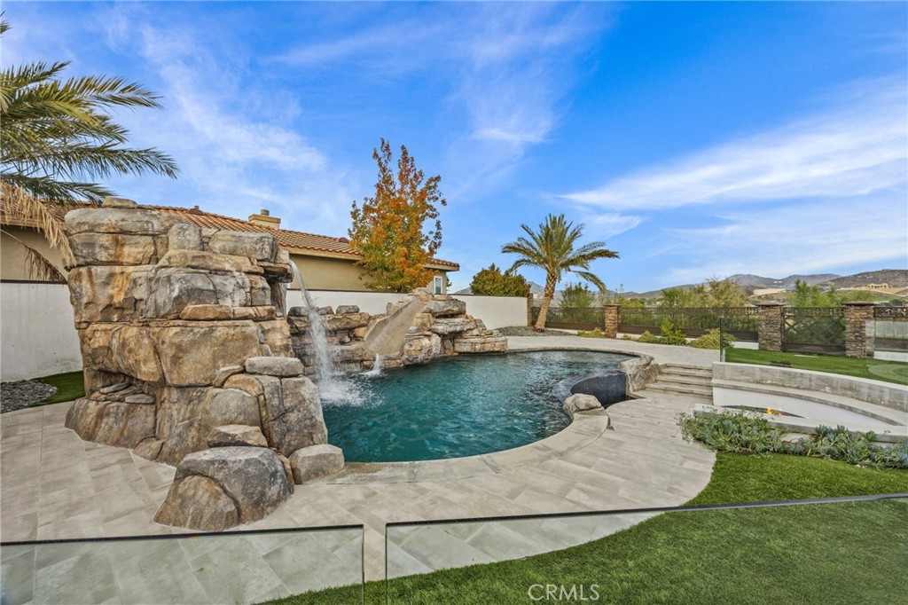 MLS #OC25271112 image #58