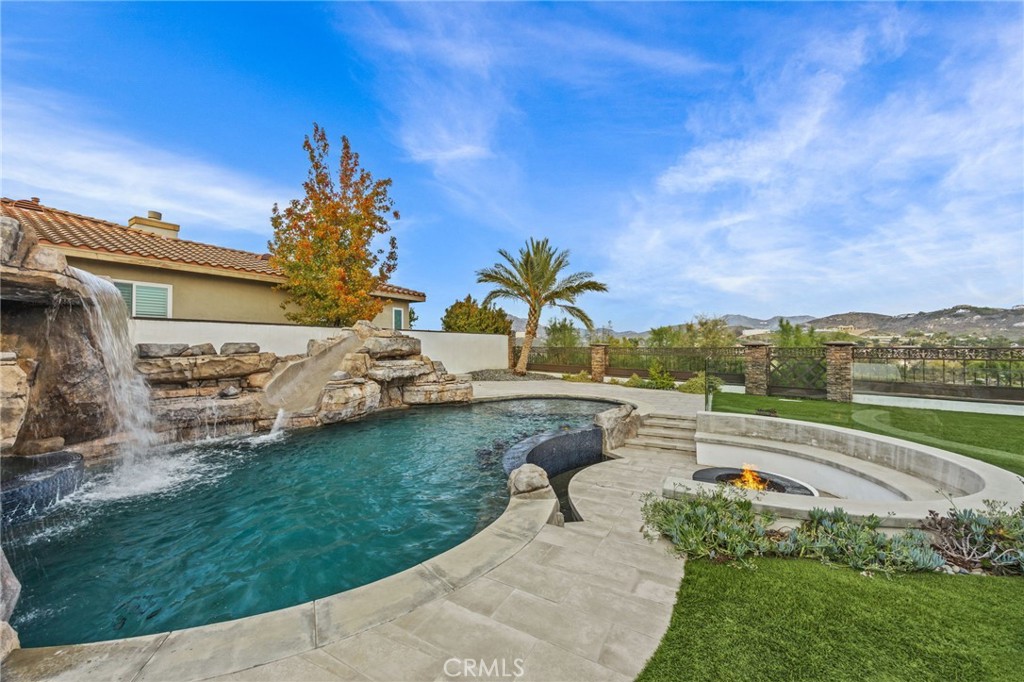 MLS #OC25271112 image #59