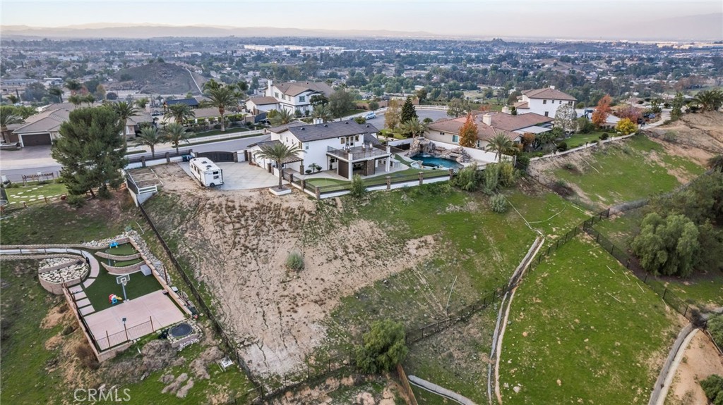 MLS #OC25271112 image #66