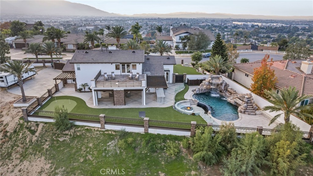 MLS #OC25271112 image #68