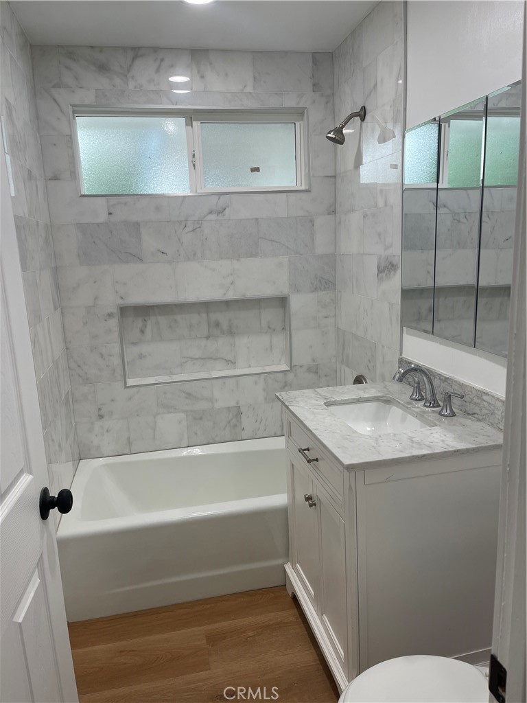 MLS #OC25271126 image #12