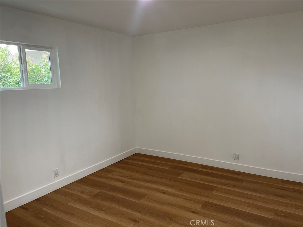 MLS #OC25271126 image #13