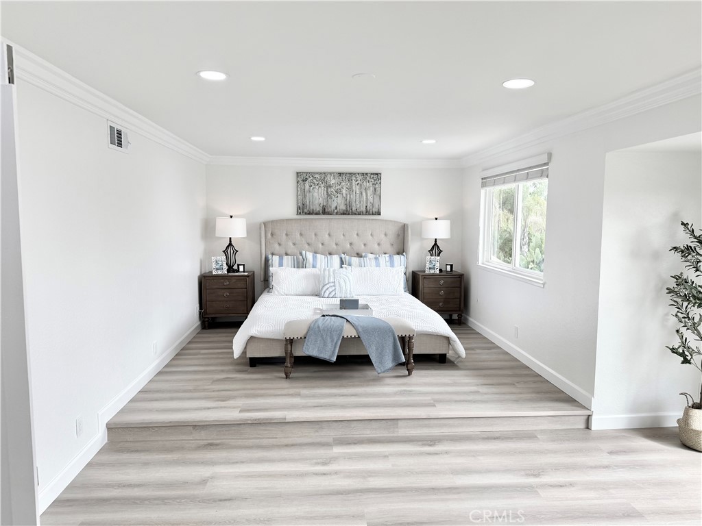 MLS #OC25271152 image #7