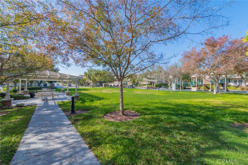 MLS #OC25271165 image #12