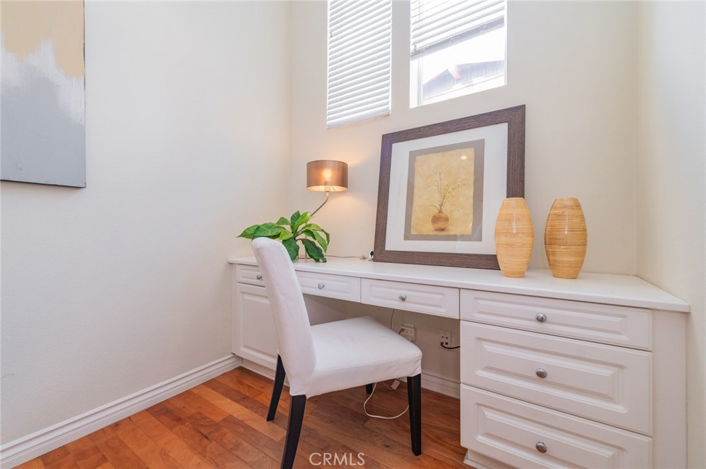 MLS #OC25271165 image #7