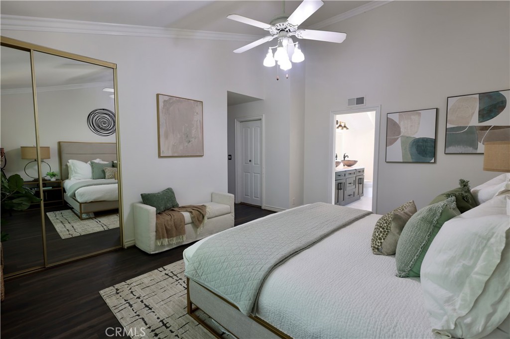 MLS #OC25271167 image #14