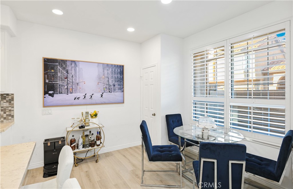 MLS #OC25271205 image #15