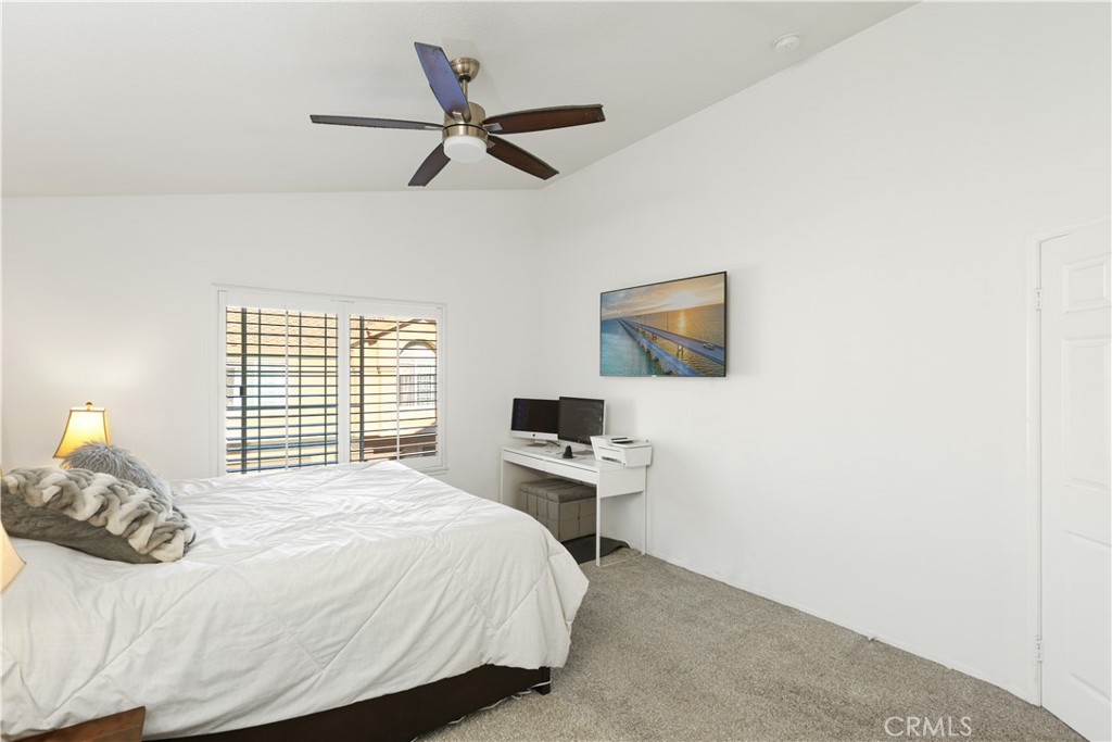 MLS #OC25271205 image #27