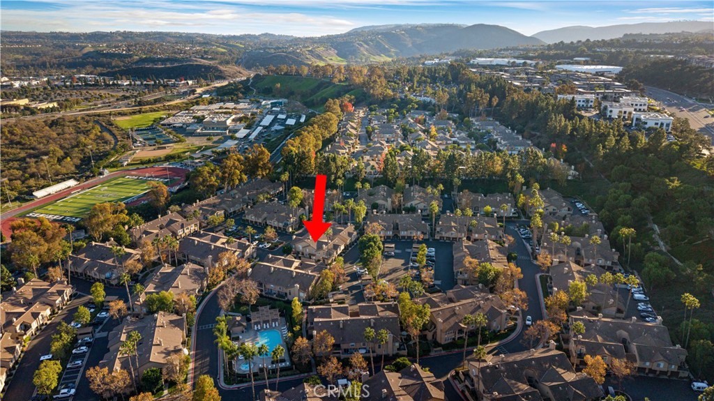 MLS #OC25271205 image #35