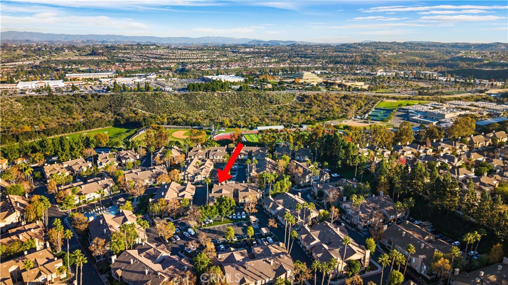 MLS #OC25271205 image #38