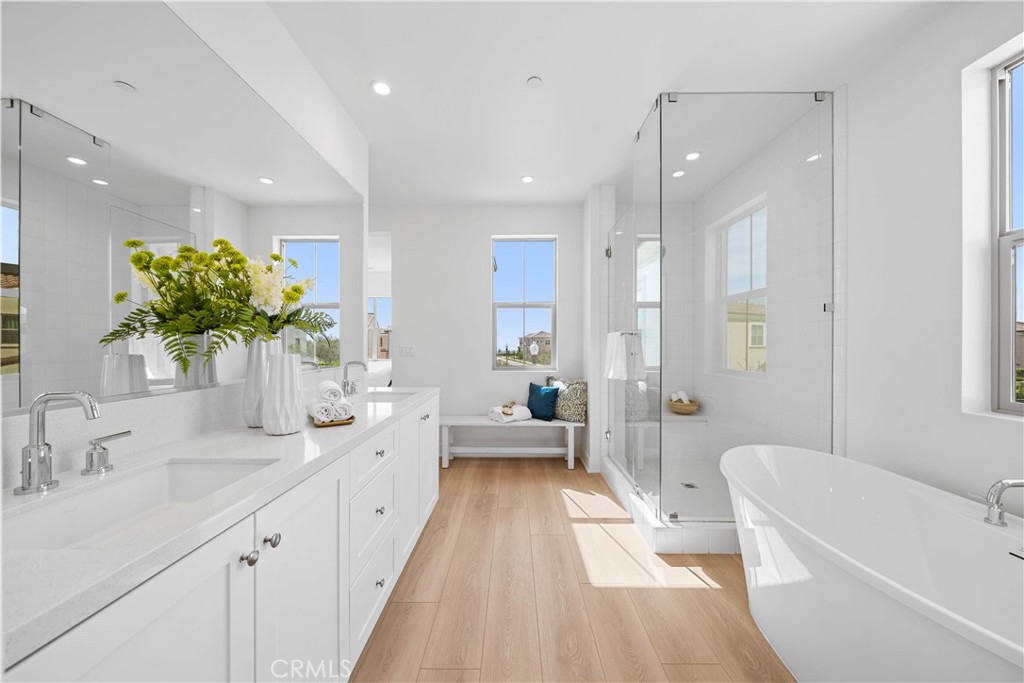 MLS #OC25271279 image #21