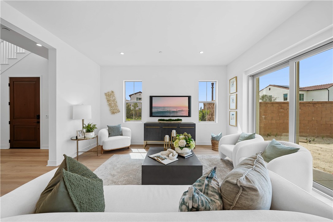 MLS #OC25271279 image #6