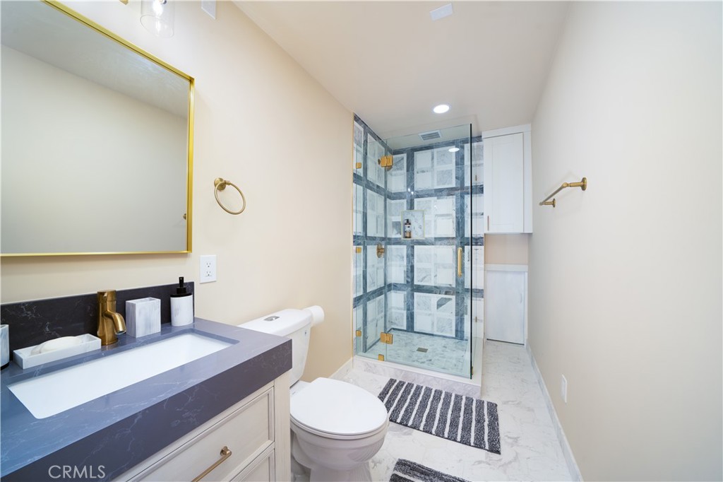 MLS #OC25271287 image #14