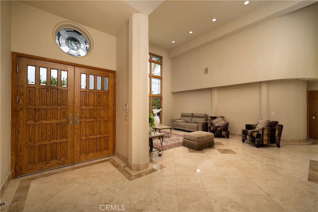 MLS #OC25271287 image #21