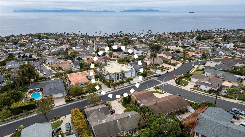 MLS #OC25271287 image #22