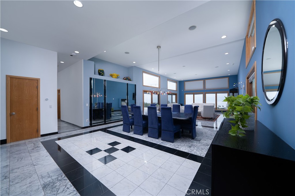 MLS #OC25271287 image #4