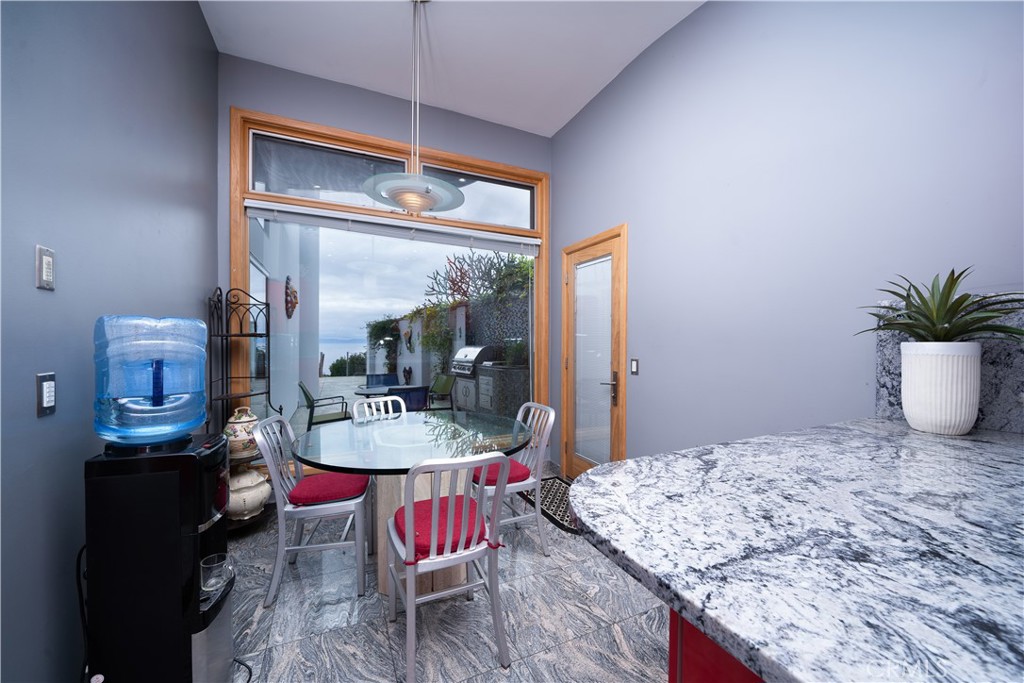 MLS #OC25271287 image #6