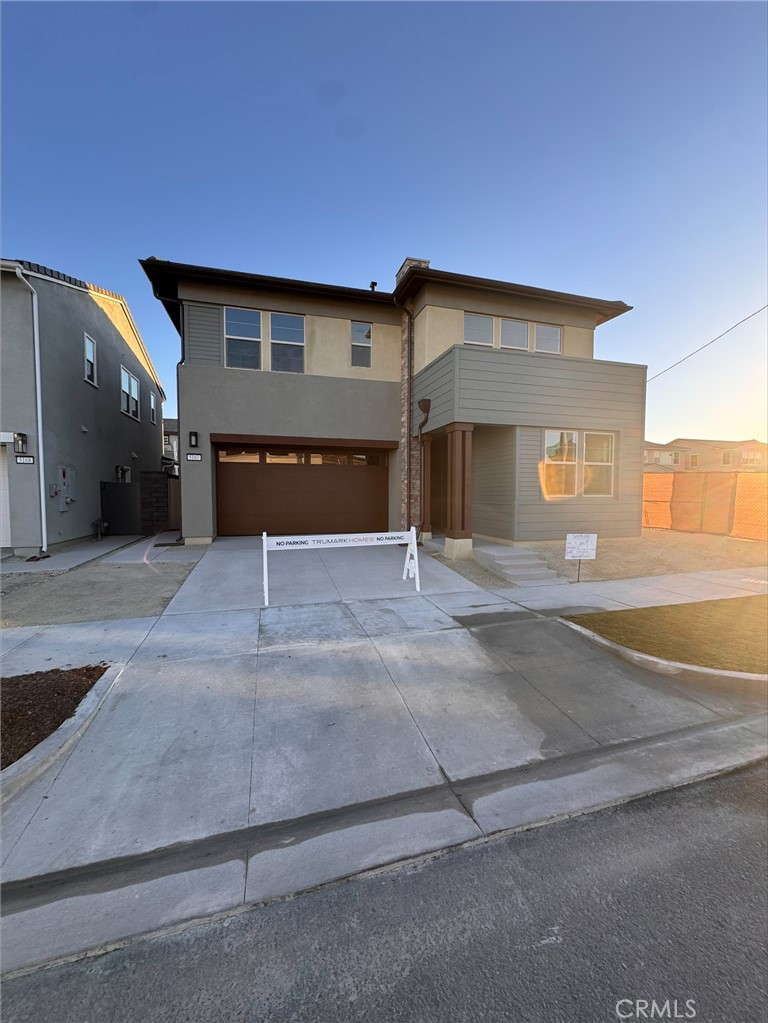 MLS #OC25271295 image #2