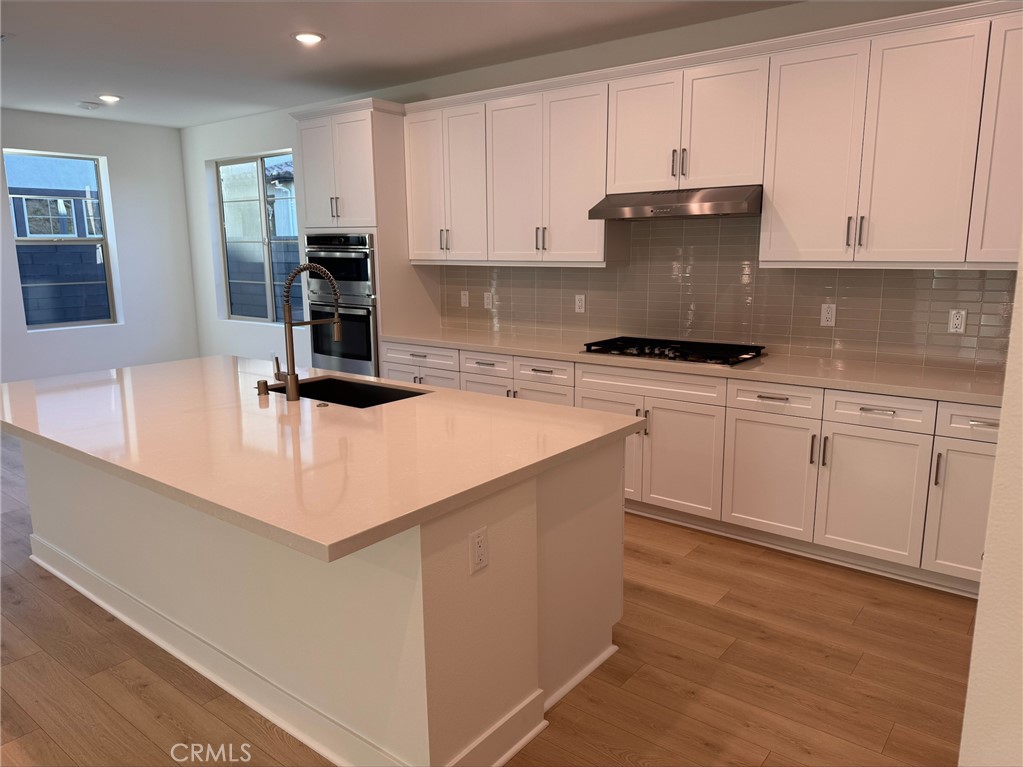 MLS #OC25271295 image #3