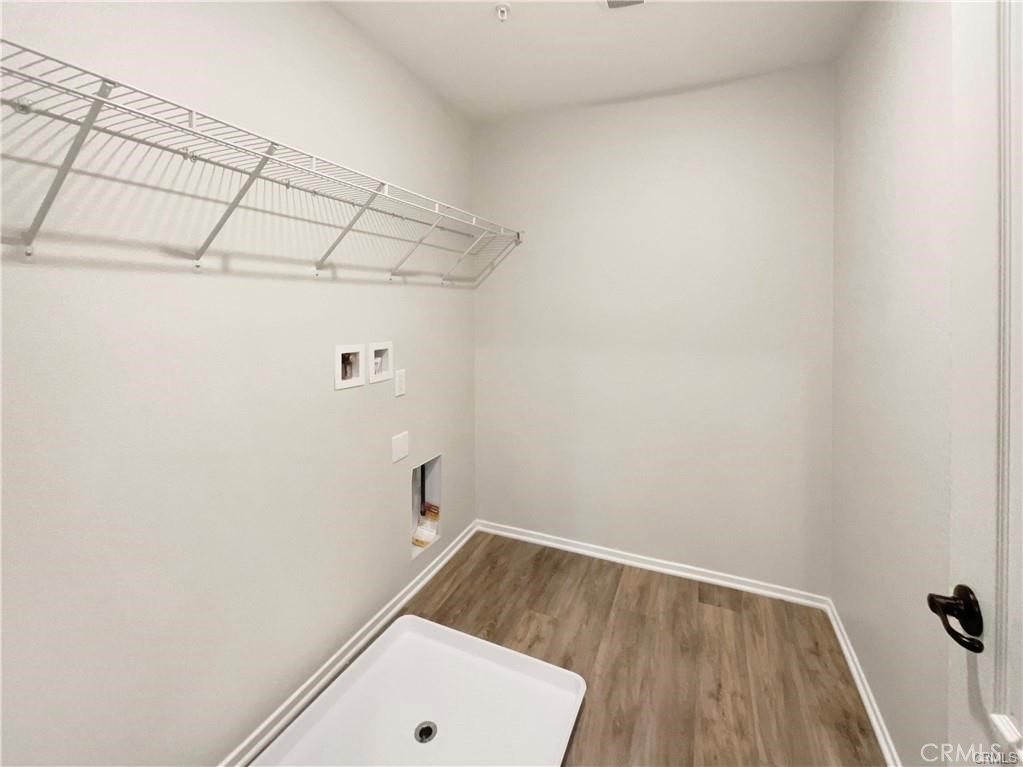 MLS #OC25271302 image #21