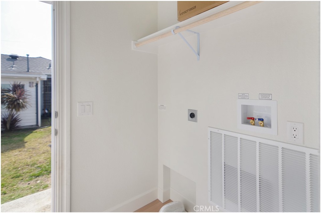 MLS #OC25271325 image #14