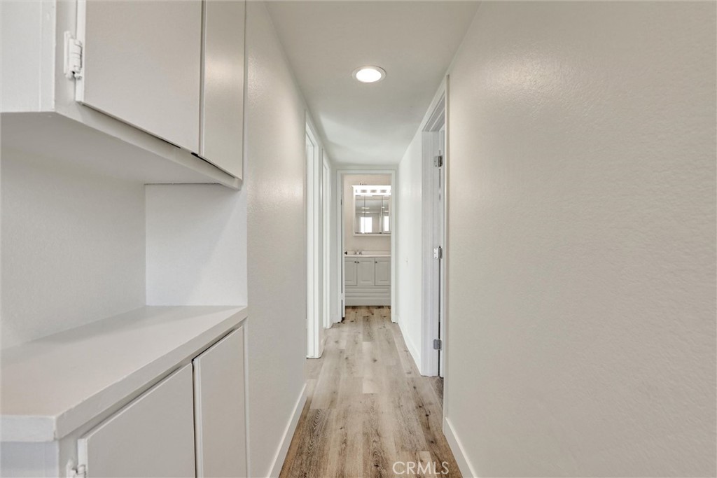 MLS #OC25271326 image #10