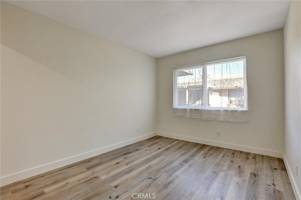 MLS #OC25271326 image #14