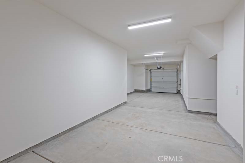MLS #OC25271415 image #16