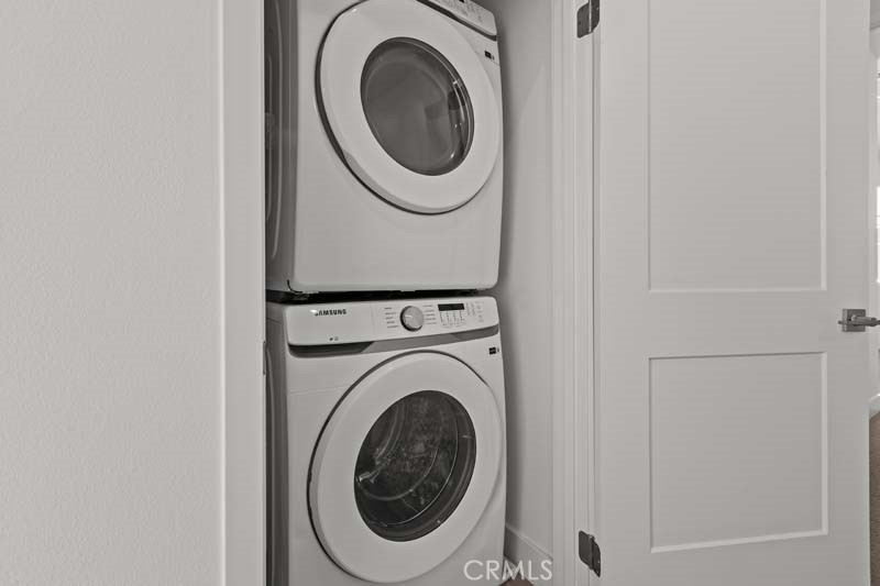 MLS #OC25271415 image #17